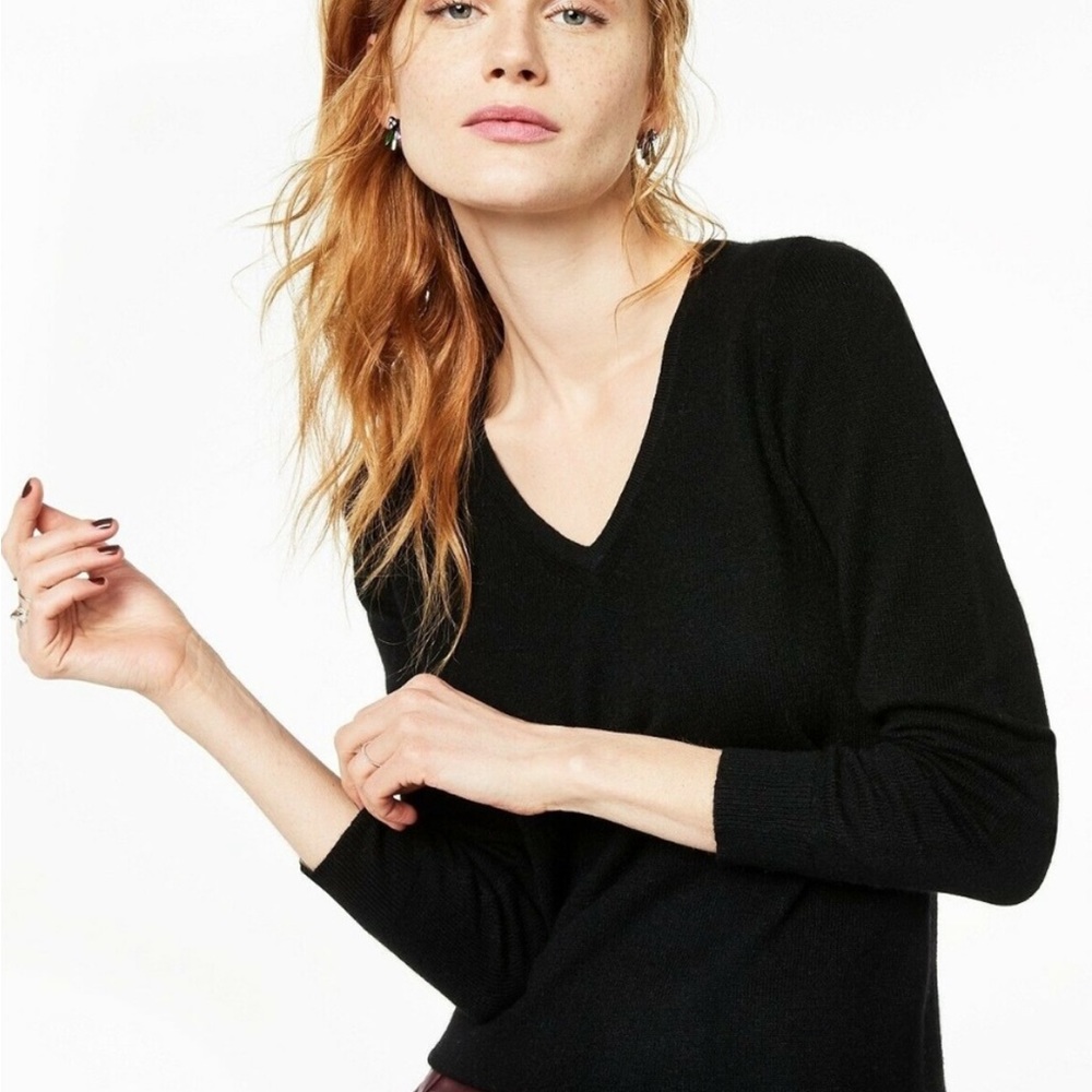 Charter Club🦎Womens Black V-Neck Cashmere Solid Knit Long Sleeve Sweater…